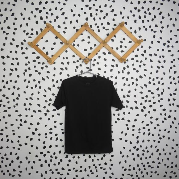 Wonder Nation Black Boys Basic Short Sleeve T-Shirt - Picture 1 of 7
